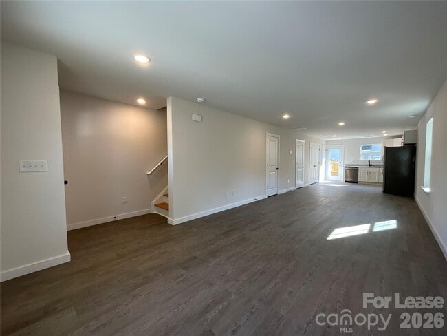 Building Photo - 128 18th St NW