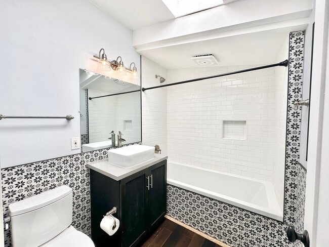 Building Photo - Beautifully Updated & Remodeled Single-Story Country Home with Detached Guest Home Unit on Gated ...