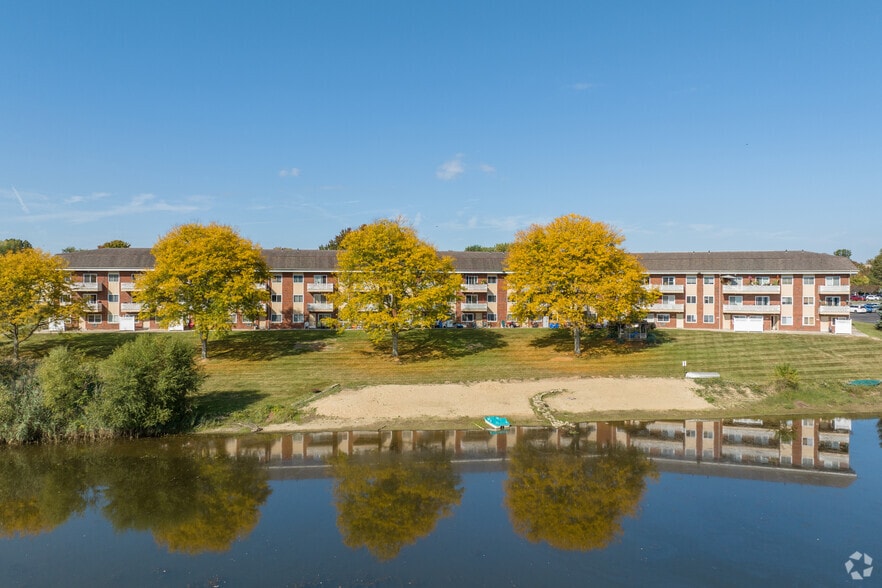 Primary Photo - Wyoga Place Apartments