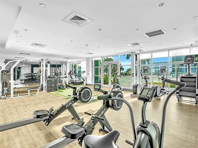 Building Photo - 3301 NE 1st Ave