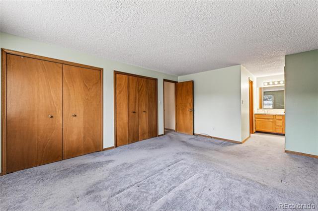 Building Photo - 631 Devinney Ct