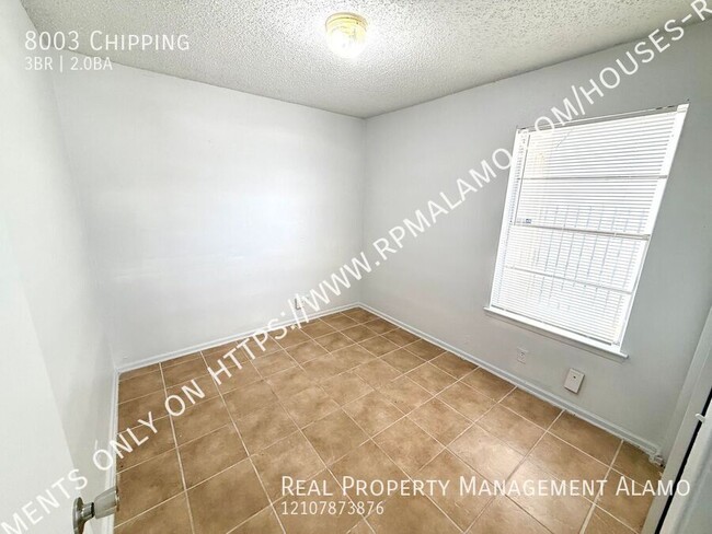 Building Photo - 8003 Chipping-