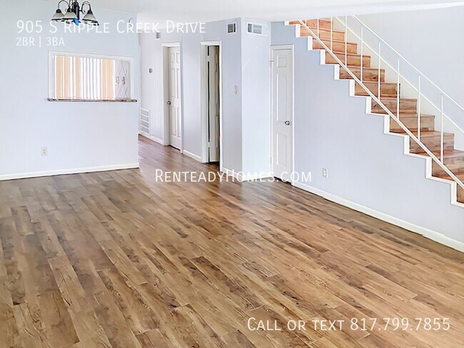Building Photo - 905 S Ripple Creek Dr
