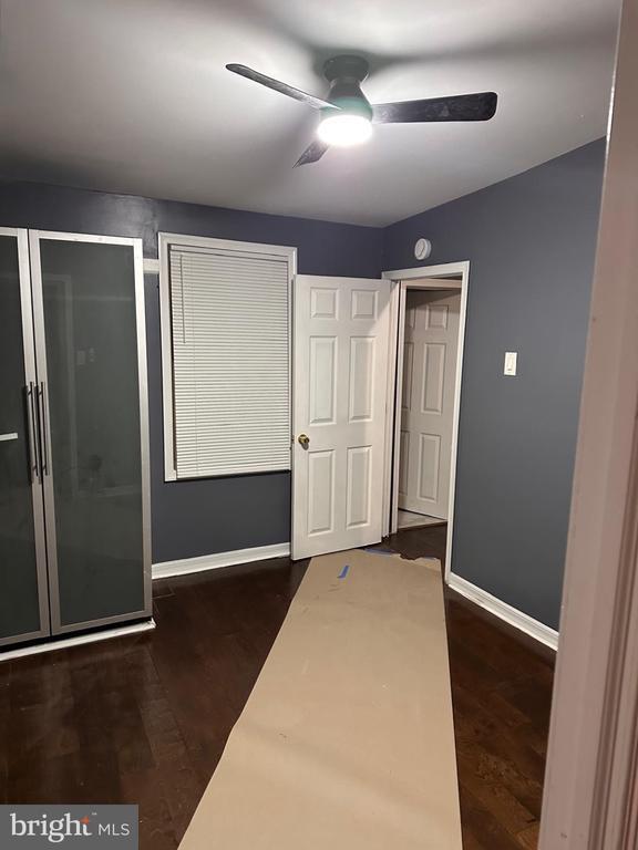 Building Photo - 1338 S Hicks St