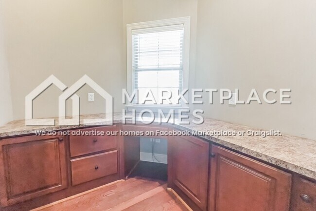 Building Photo - 1752 Denali Ct