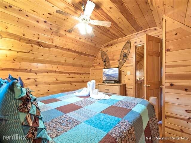 Building Photo - 1623 Raccoon Den Way