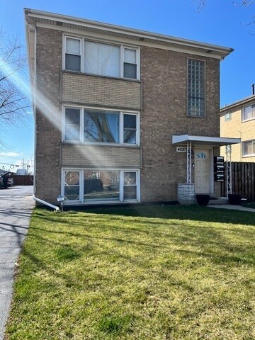 Primary Photo - 4630 Vernon Ave