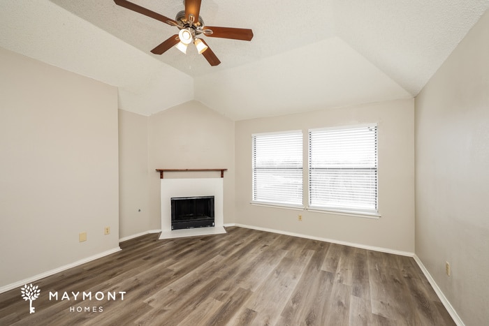 Building Photo - 1328 Copper Meadow Dr