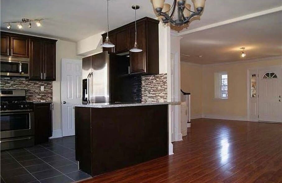 Building Photo - 173 Stoneway Ln