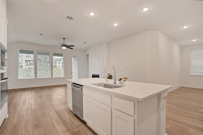 Building Photo - 6027 Churchill Spgs Ln