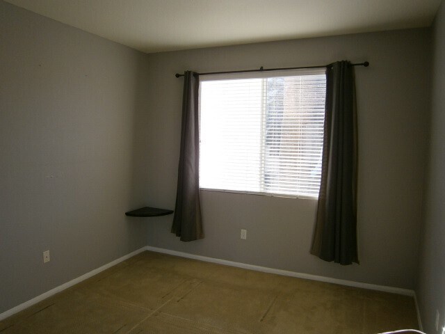 Building Photo - 2 Bed/2 Bath Condo in Downtown San Diego