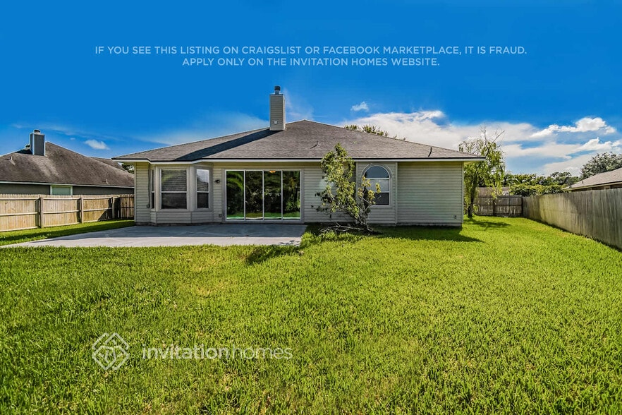 Building Photo - 13129 Tamarisk Ct