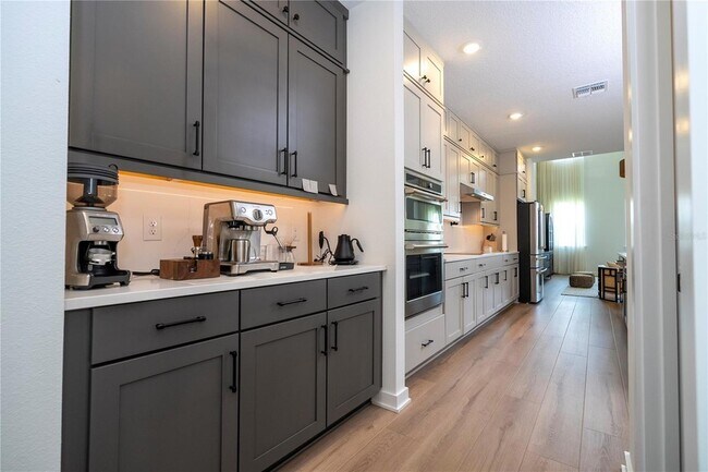 Building Photo - 2184 Broadbrook Dr