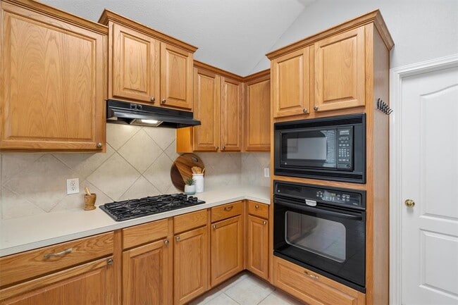 Building Photo - 1636 Maize Bend Dr