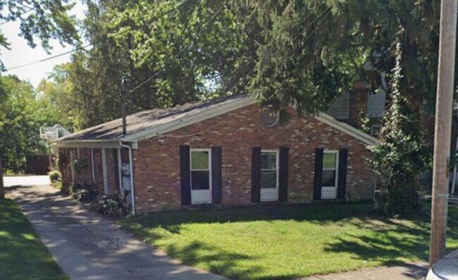 Building Photo - 4175 Webster Ave