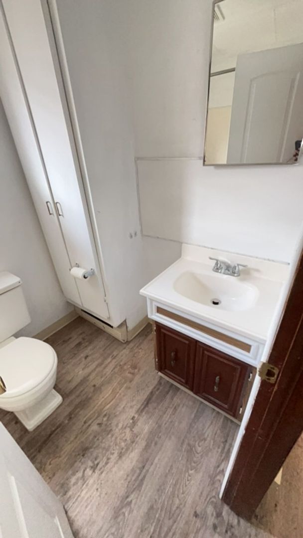 Building Photo - PRICE REDUCED + $500 OFF Firtst Months rent = Leasing Win!
