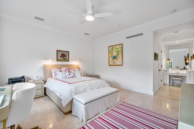 Building Photo - 150 Bradley Pl