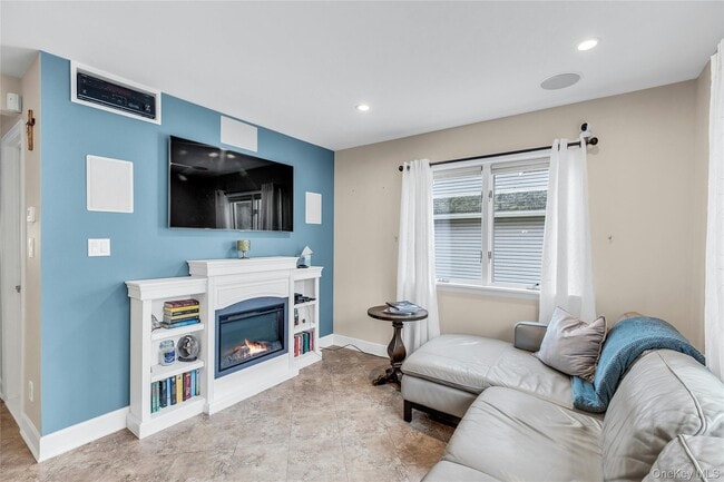 Building Photo - 21 Terrell Ave