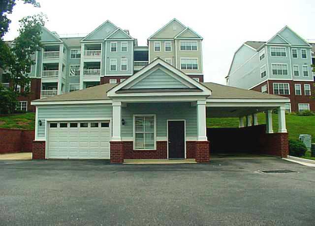 Car wash area - 704 Bristol Village Dr