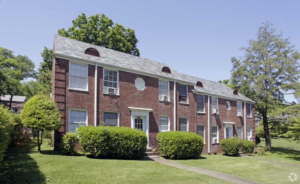 Sequoyah Village Apartments - 3708 Keowee Ave Knoxville TN 37919 ...