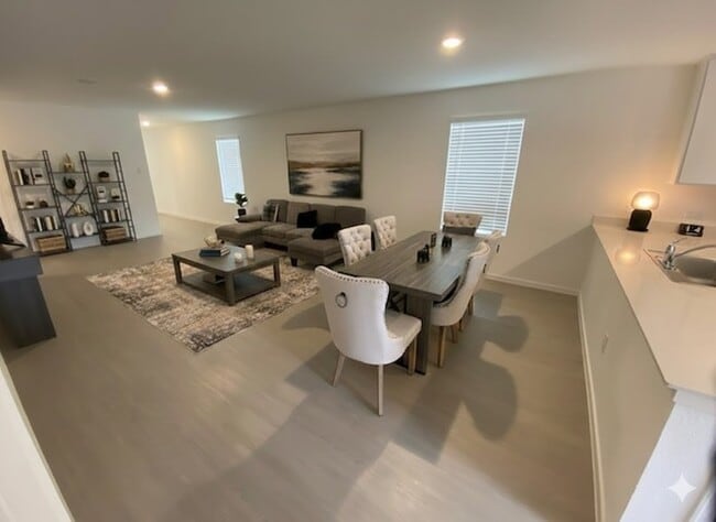 Building Photo - 11903 Bat Sheva Ln