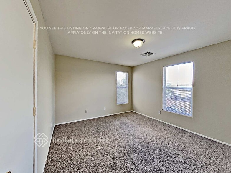 Building Photo - 424 N 66th Ave