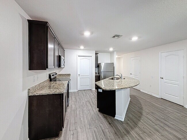 Building Photo - 5426 Companion Ln