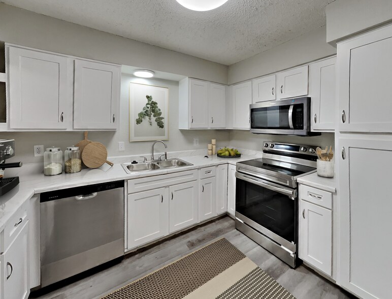 Building Photo - 3226 63rd St