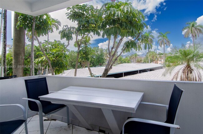 Building Photo - 1470 S Ocean Blvd