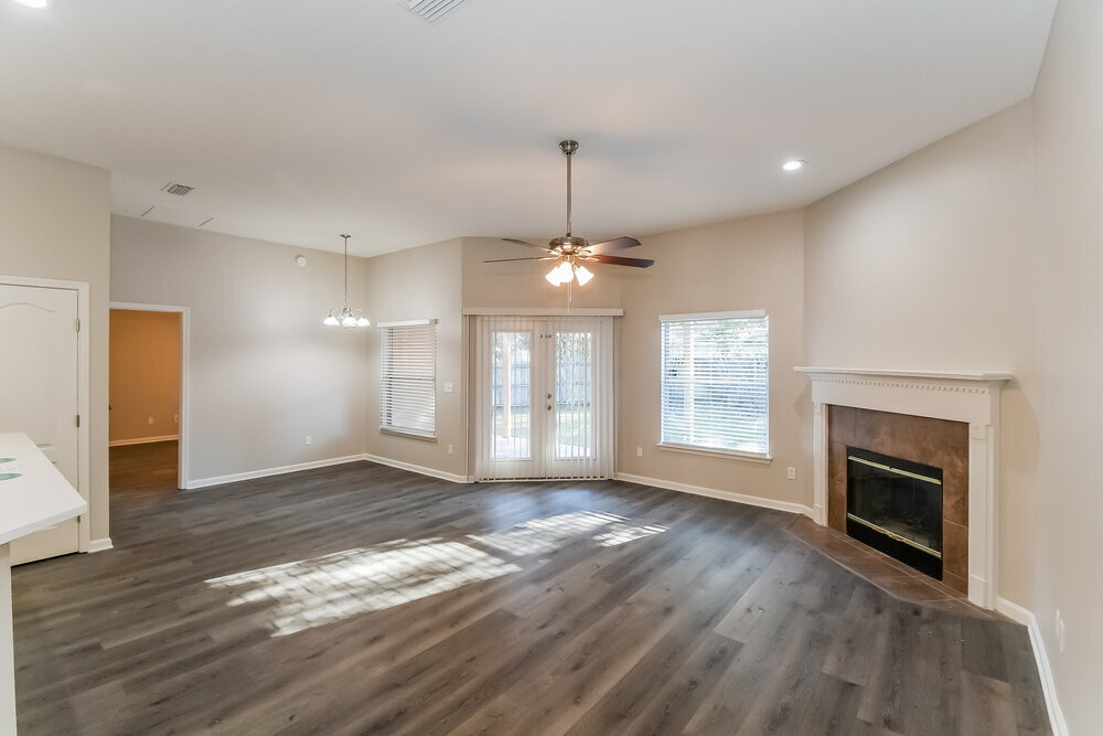 Building Photo - 9202 Redtail Dr