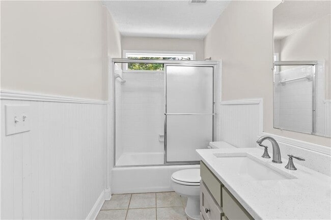 Building Photo - 1428 Brookcliff Dr