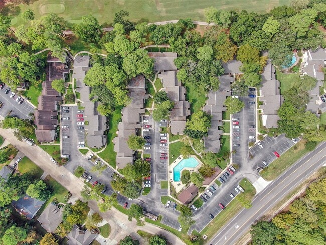 Building Photo - 12900 Walden Rd