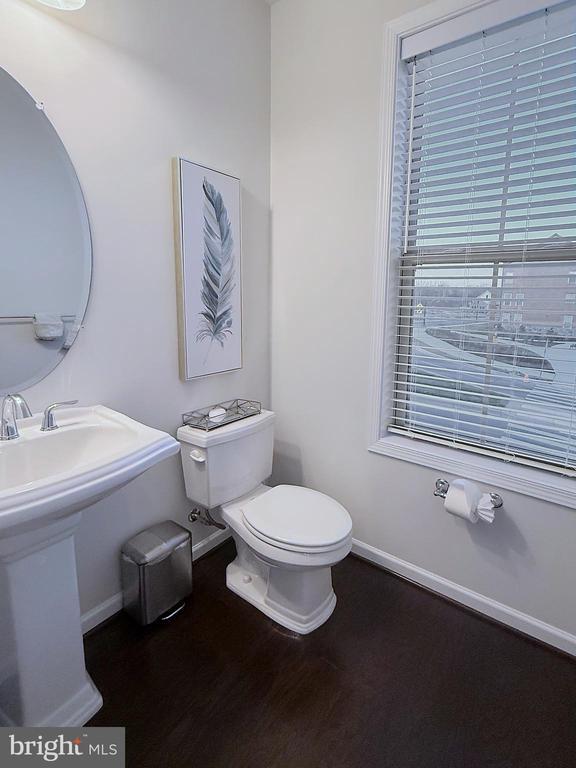 Building Photo - 22228 Cabin Branch Ave