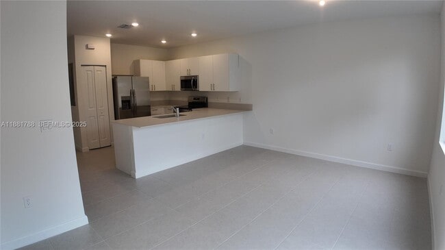 Building Photo - 35761 SW 178th Ct