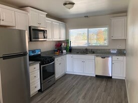 Kitchen - 15Eleven Apartments