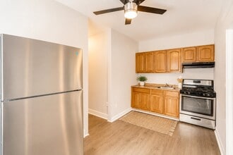 Building Photo - 144 W Allens Ln