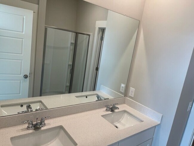 Building Photo - Stunning home in Sawgrass