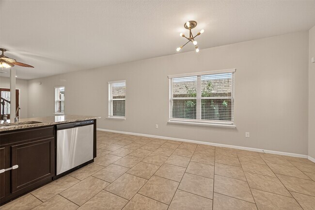 Building Photo - 2510 Meerstad Ln