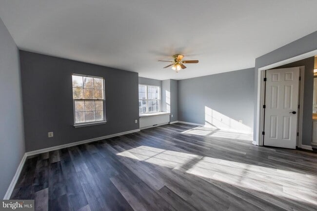 Building Photo - 7685 Duneiden Ln