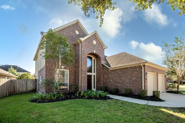 Building Photo - 11026 Anilu Dr