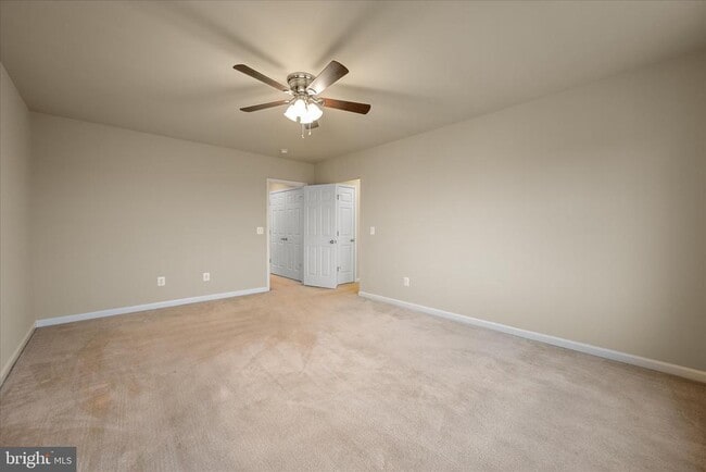 Building Photo - 105 Domino Ct