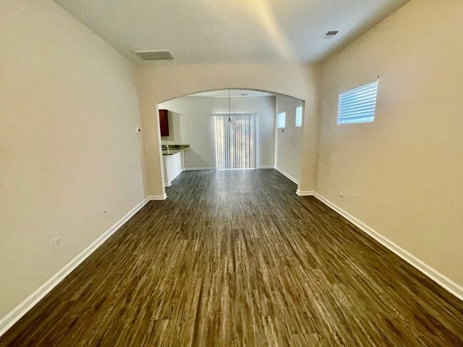 Building Photo - Luxurious 2 story 3 bedroom 2.5 bath townhomes. Located in Salisbury.