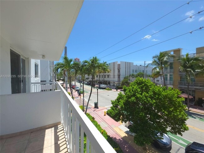 Building Photo - 401 Ocean Dr