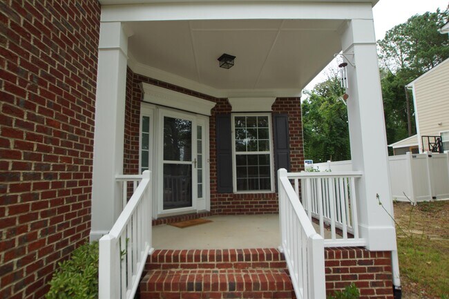 Building Photo - 314 Capistrane Dr