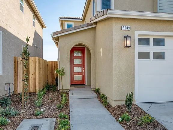 Building Photo - NEW! Modern, Wilson Home. 3 bedrooms / 2.5-bathroom single-family home in a quiet gated community...