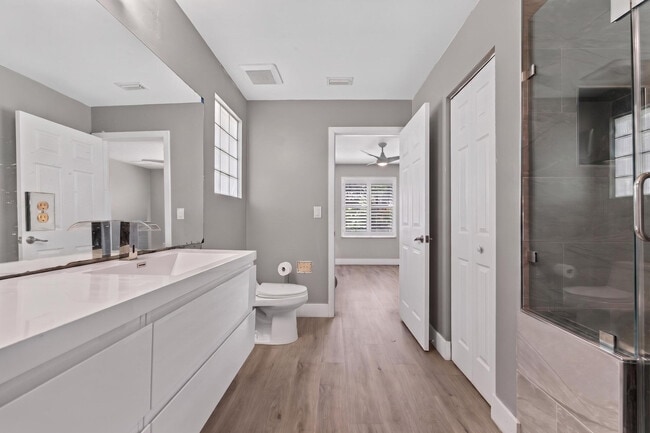 Building Photo - 6544 Adriatic Way