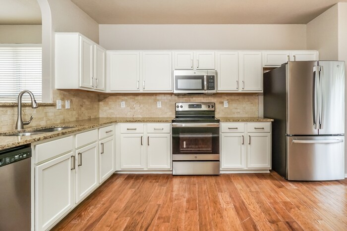 Building Photo - 6506 Oldham Cove