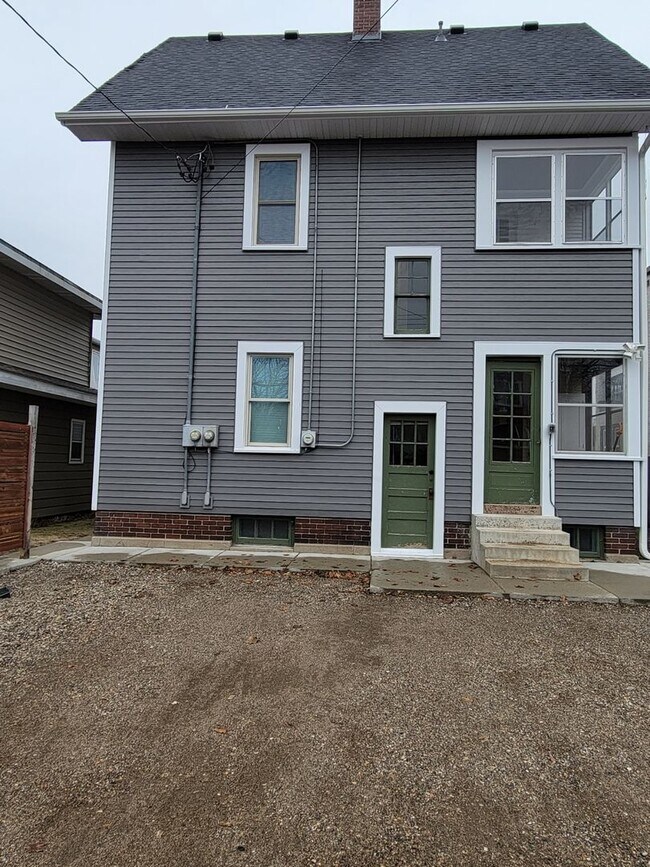 Building Photo - 3620 Lyndale Ave S