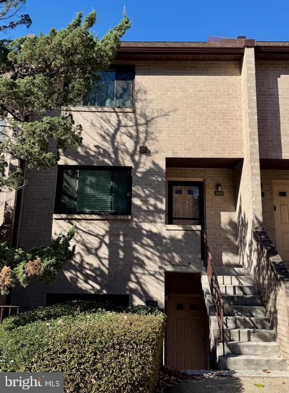 Building Photo - 3885 Steppes Ct