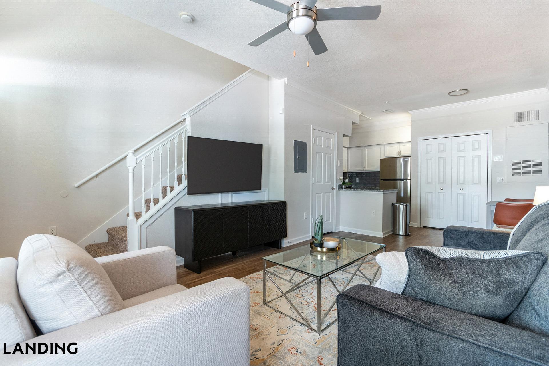 Building Photo - 2801 Biltmore Park Dr